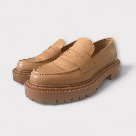 American Eagle Outfitters Shoes - American Eagle Tan Lug Loafer with Chunky Platform Heel.
